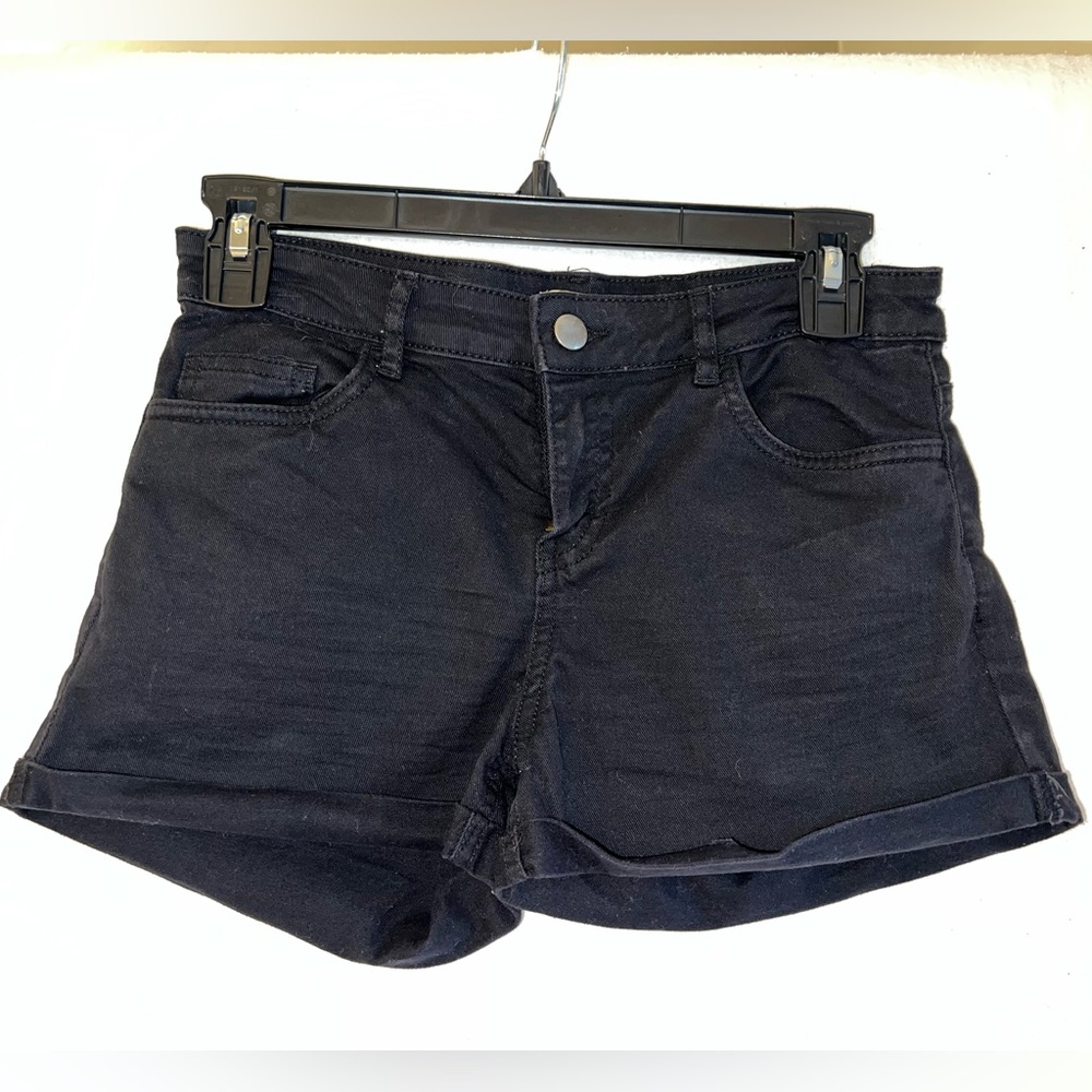 H&M Black Shorts